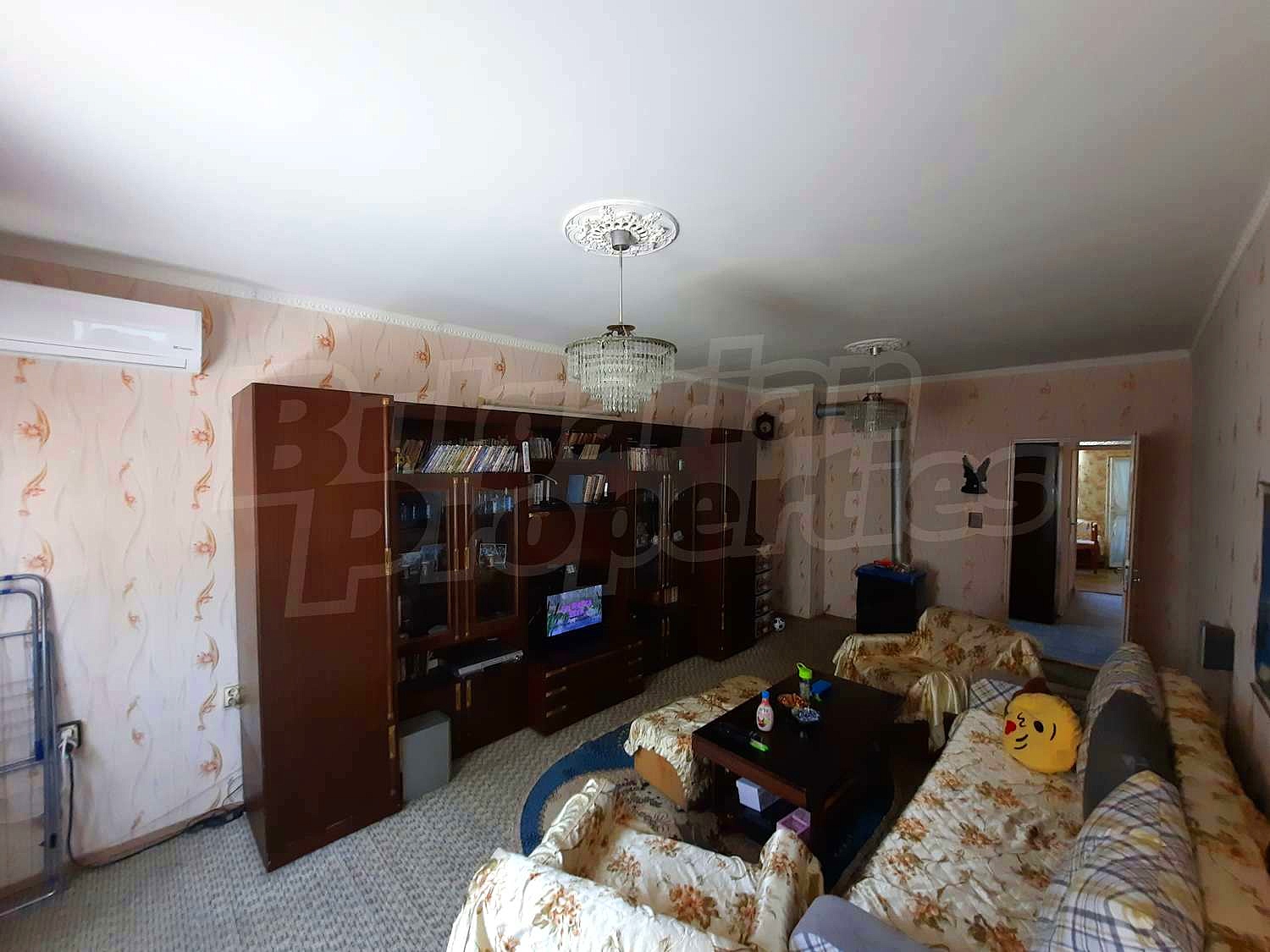 Gallery Picture 9