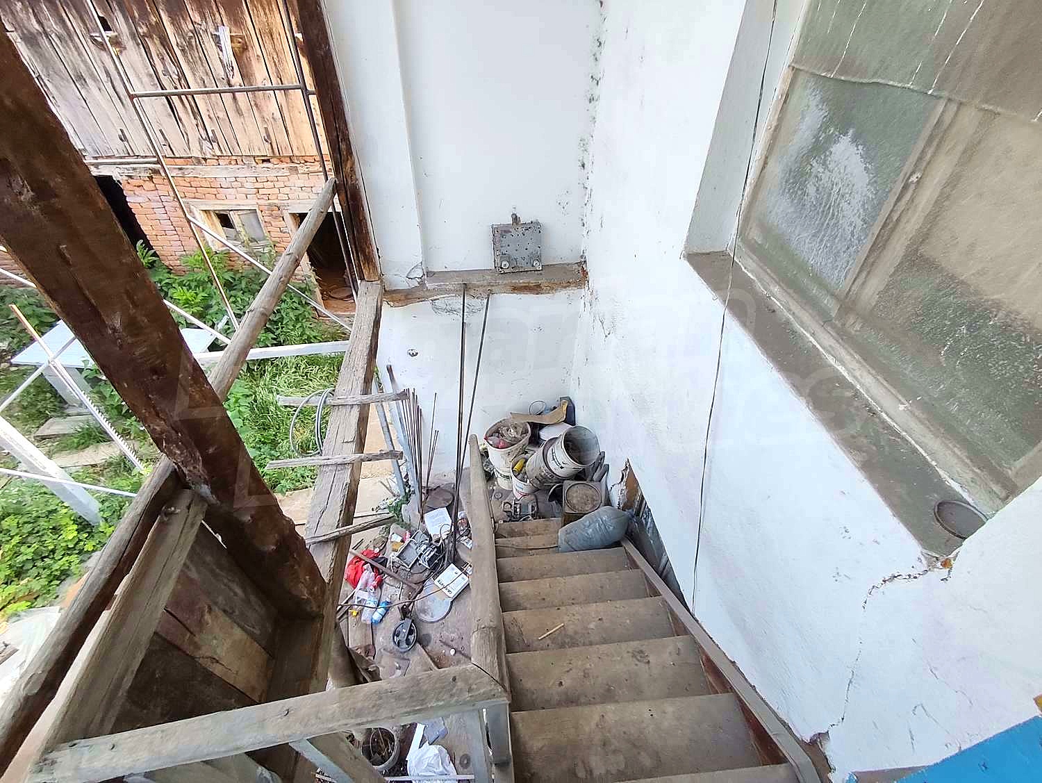 Gallery Picture 4