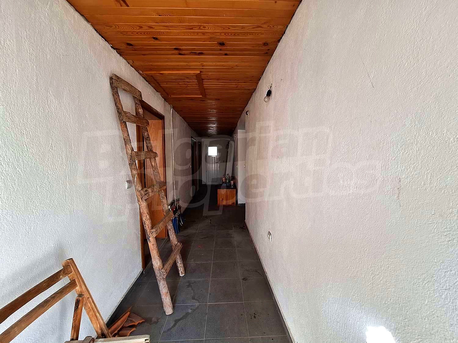Gallery Picture 16