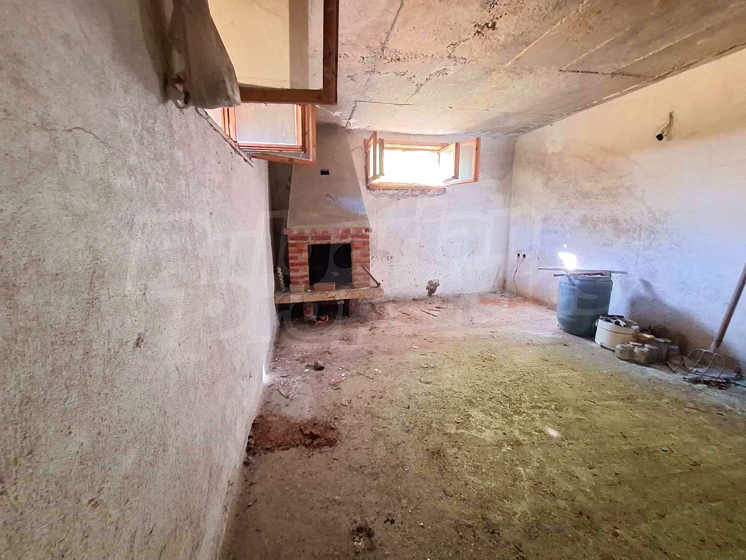 Gallery Picture 29
