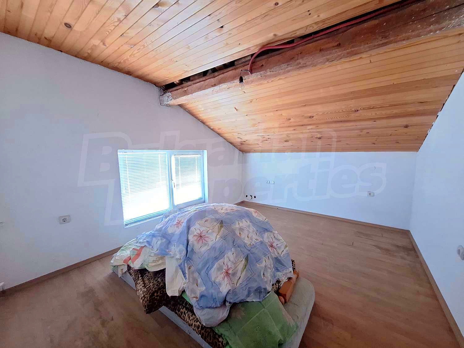 Gallery Picture 6