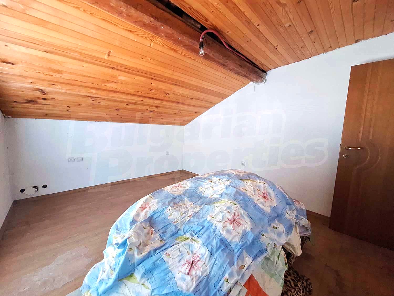 Gallery Picture 10