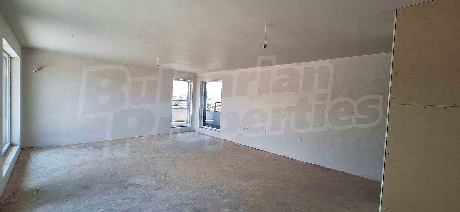 Gallery Picture 3