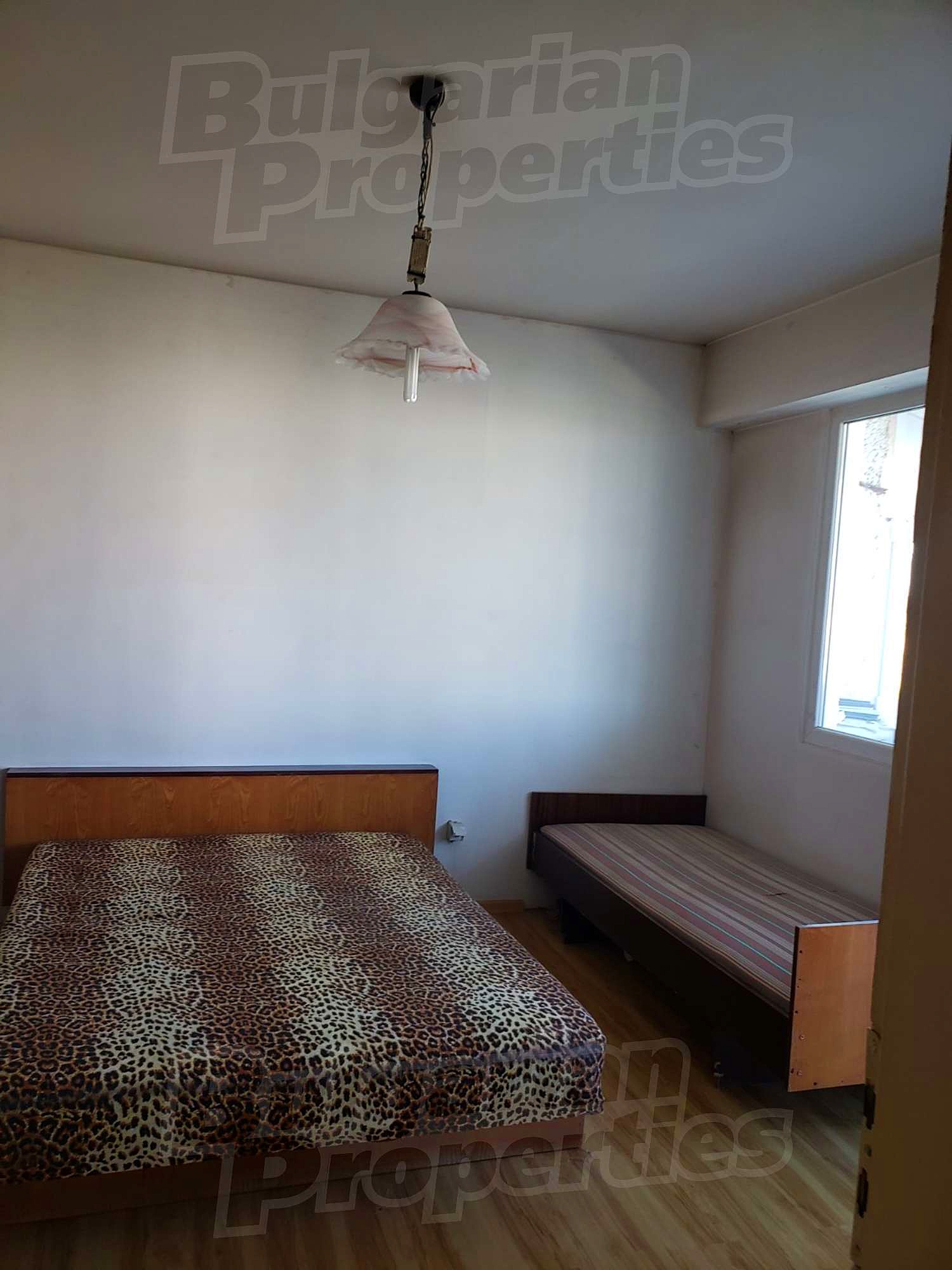Gallery Picture 2