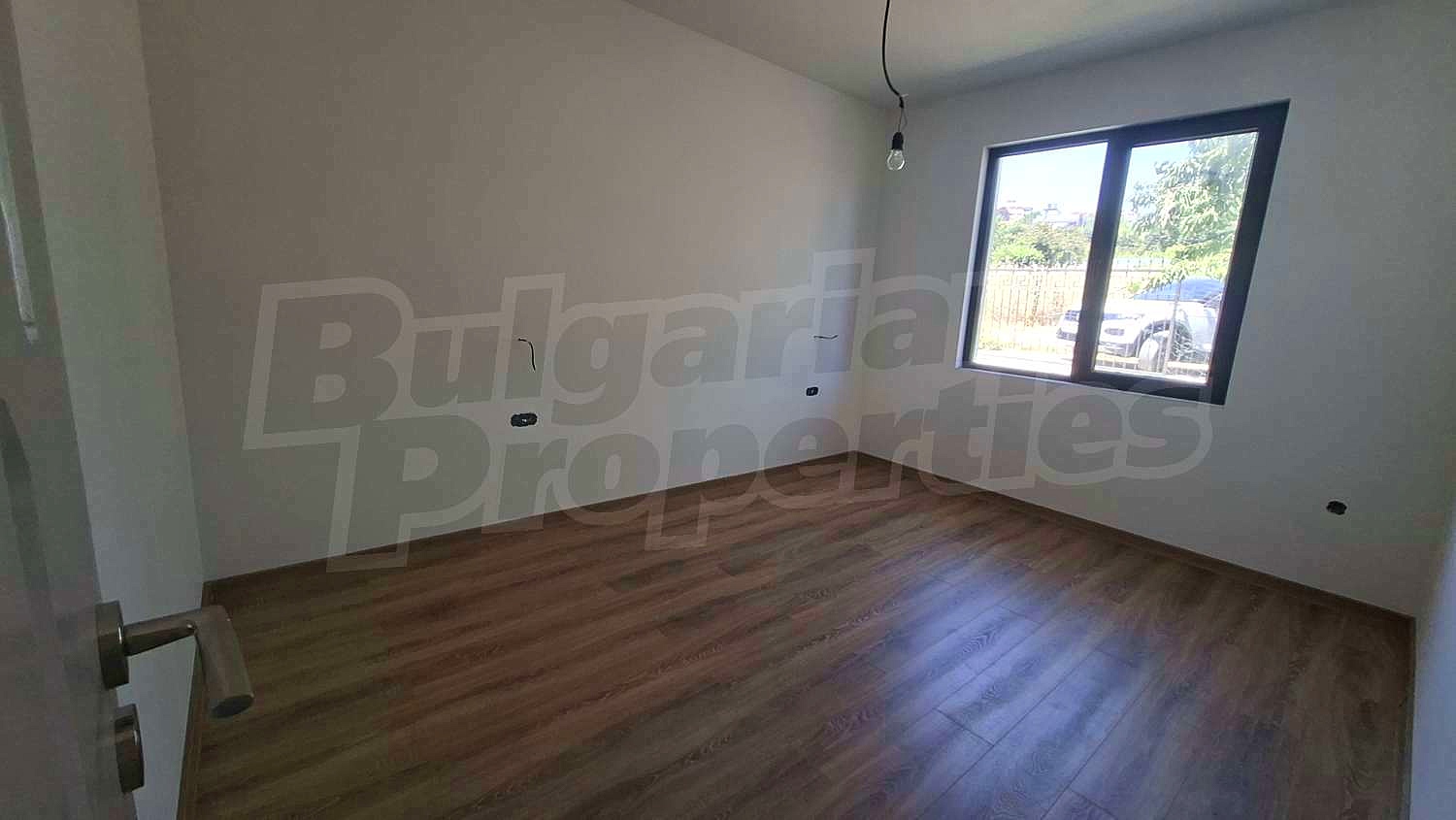 Gallery Picture 11