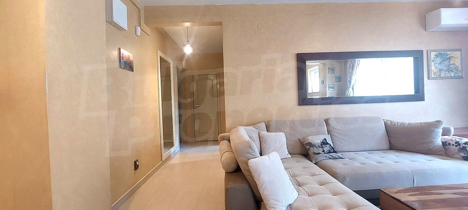 Gallery Picture 6