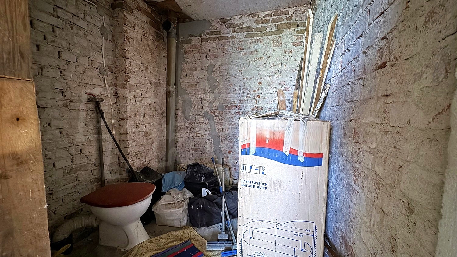 Gallery Picture 15
