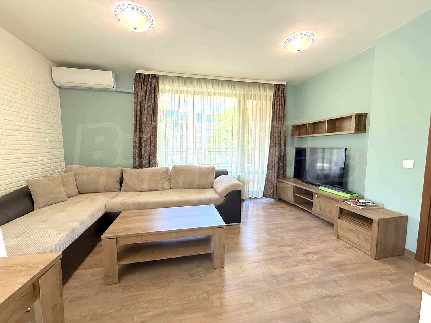 Gallery Picture 3