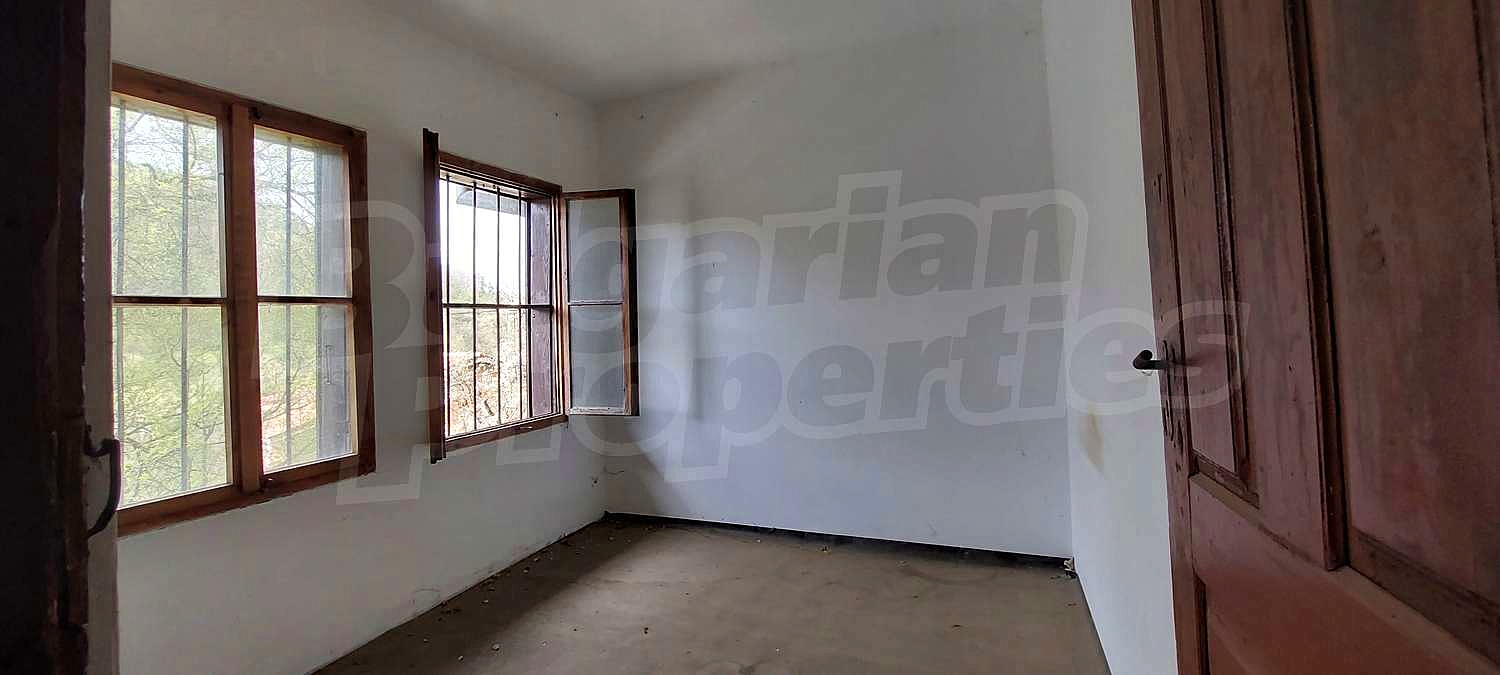 Gallery Picture 3
