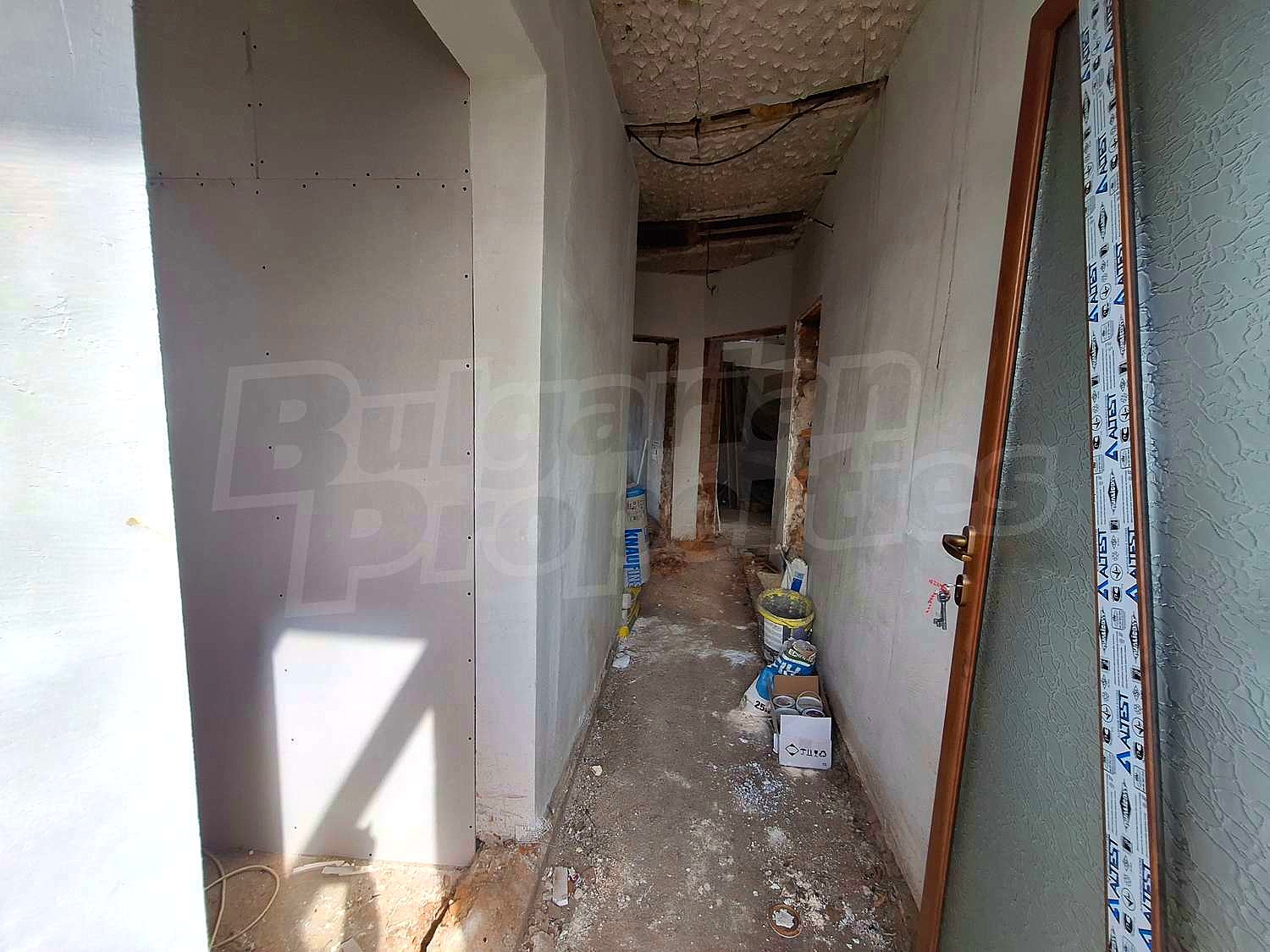 Gallery Picture 5