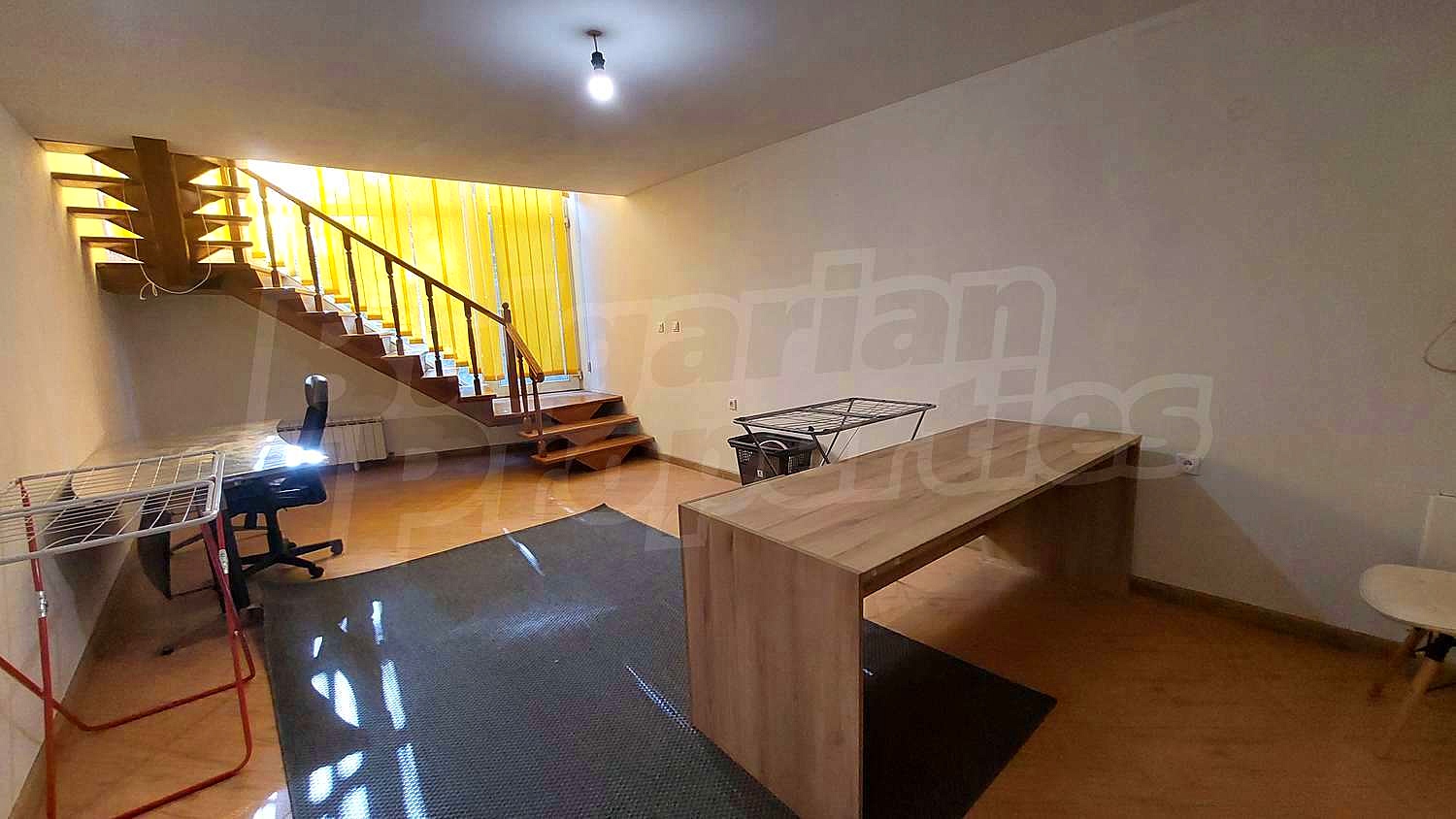 Gallery Picture 4