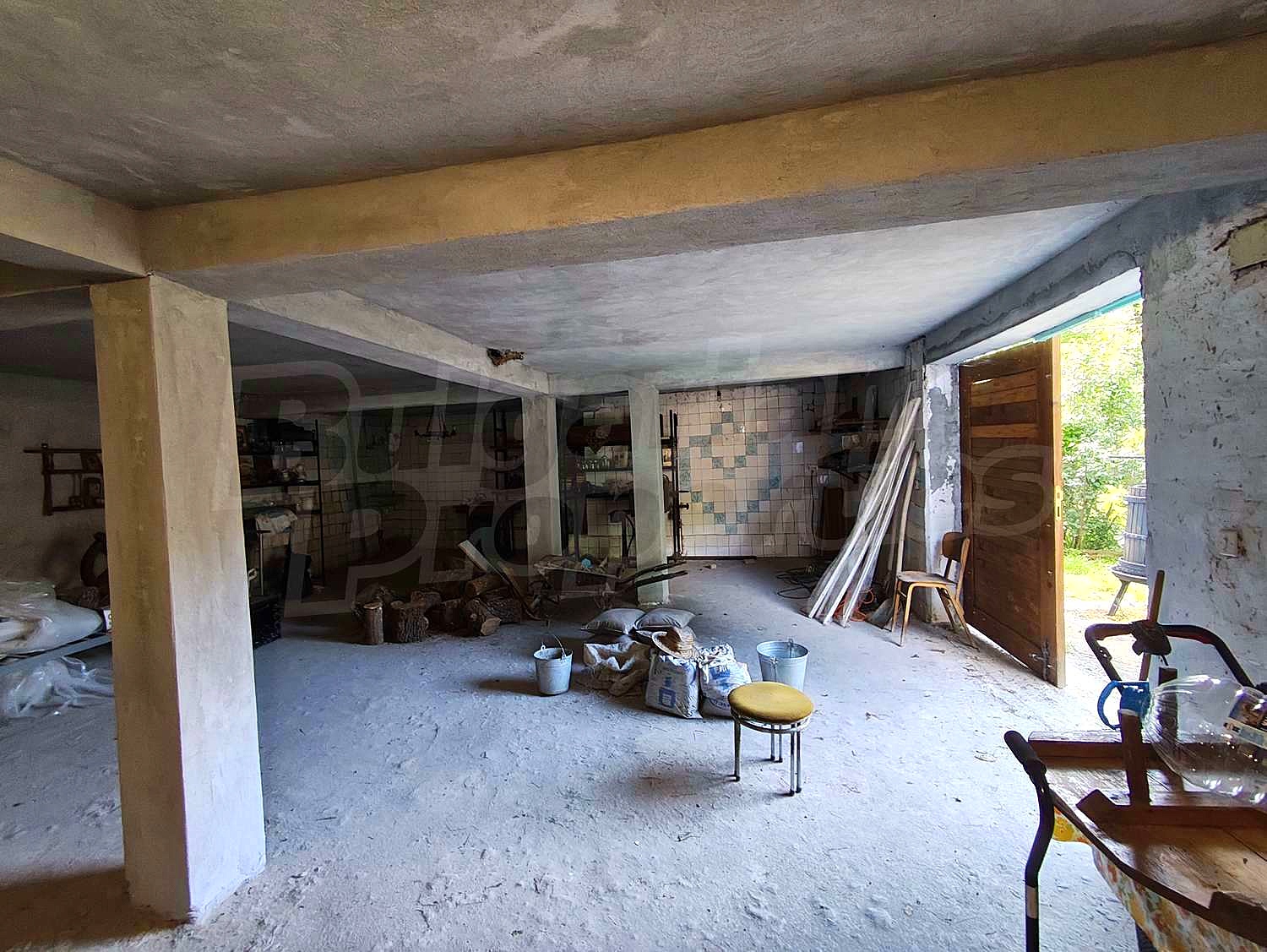 Gallery Picture 10