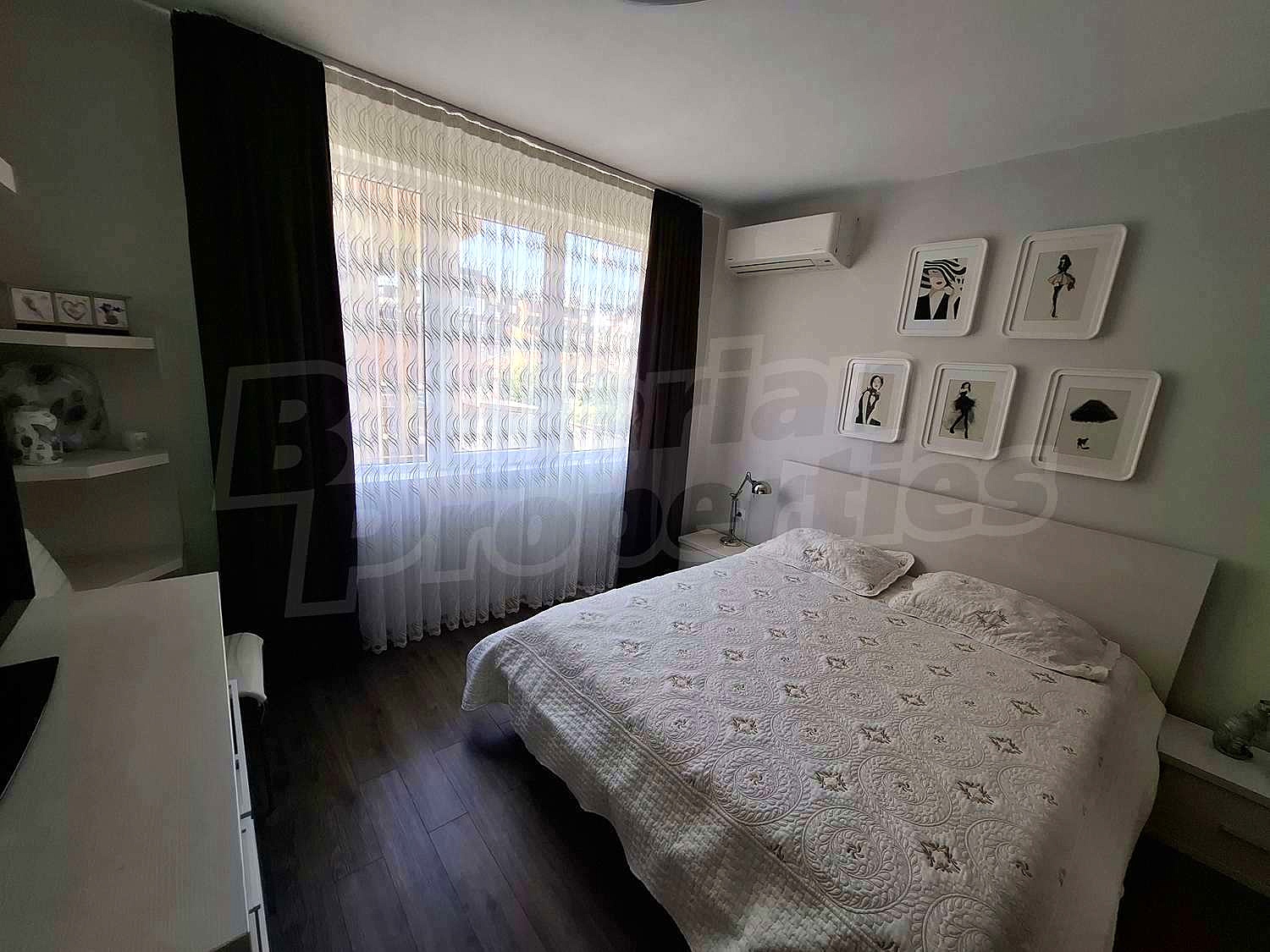 Gallery Picture 5