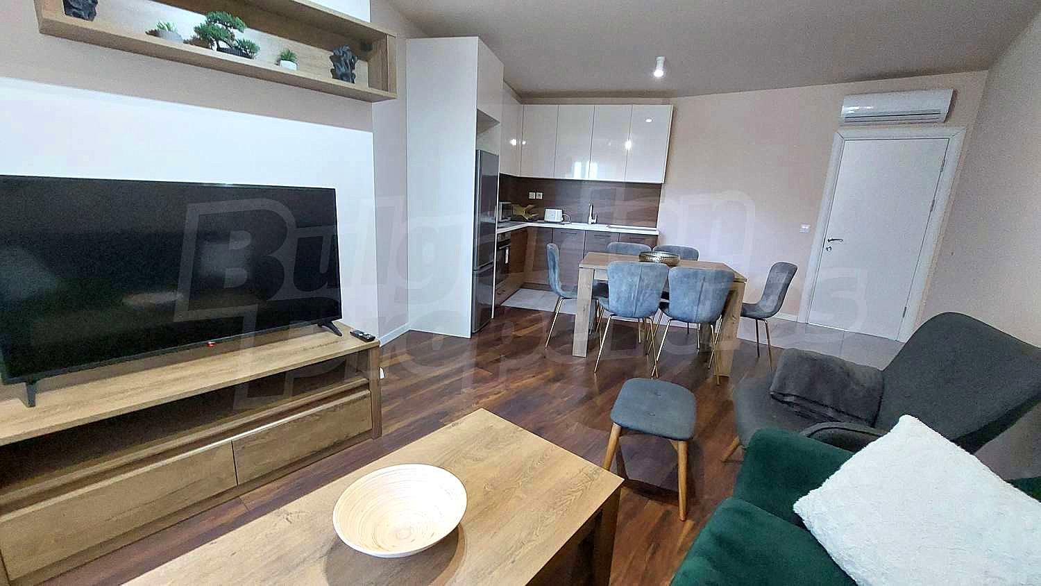 Gallery Picture 2