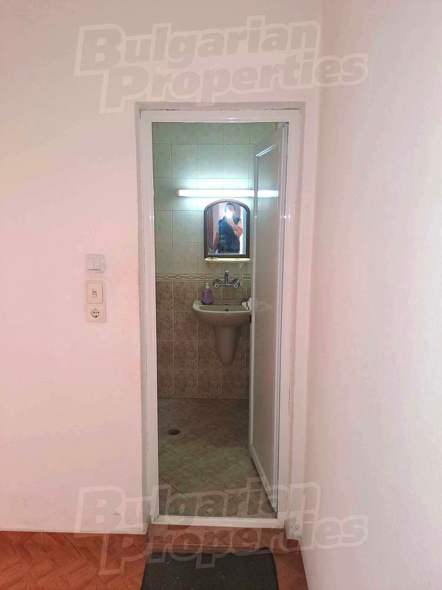 Gallery Picture 11