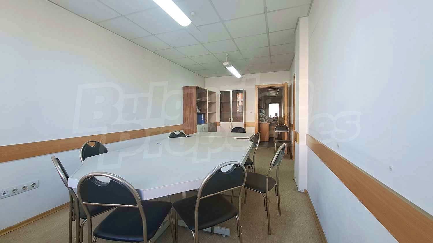 Gallery Picture 5