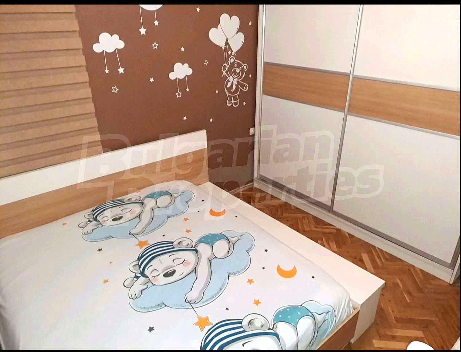 Gallery Picture 5