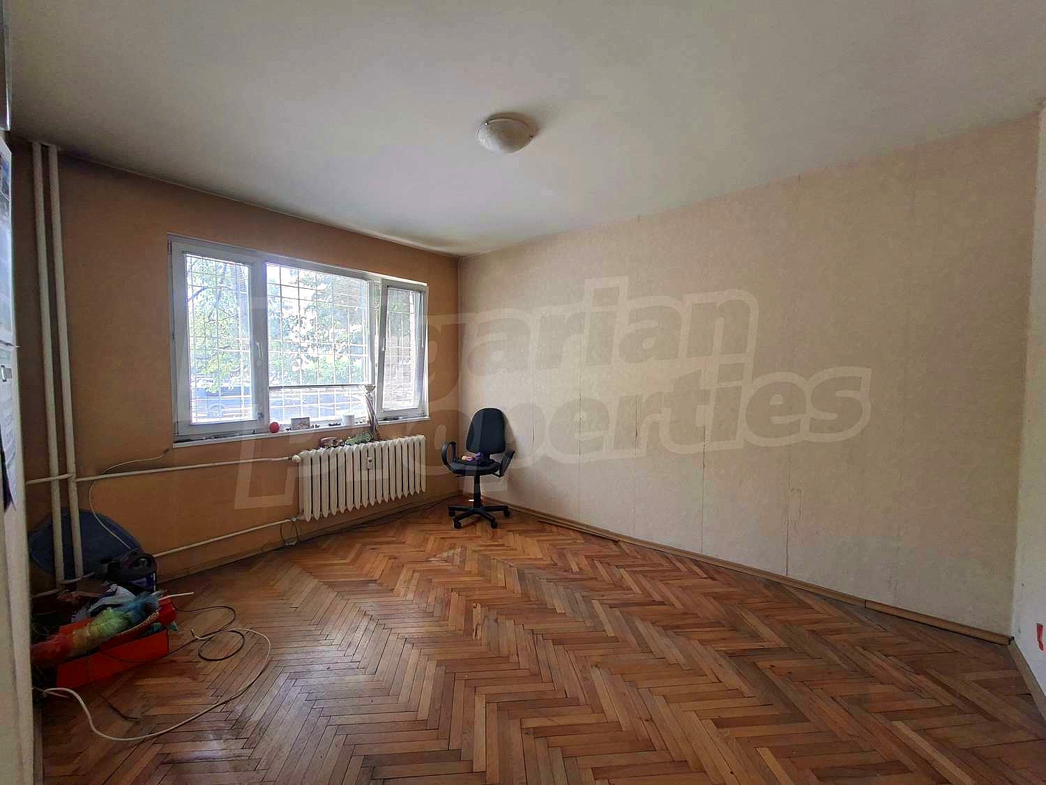 Gallery Picture 4