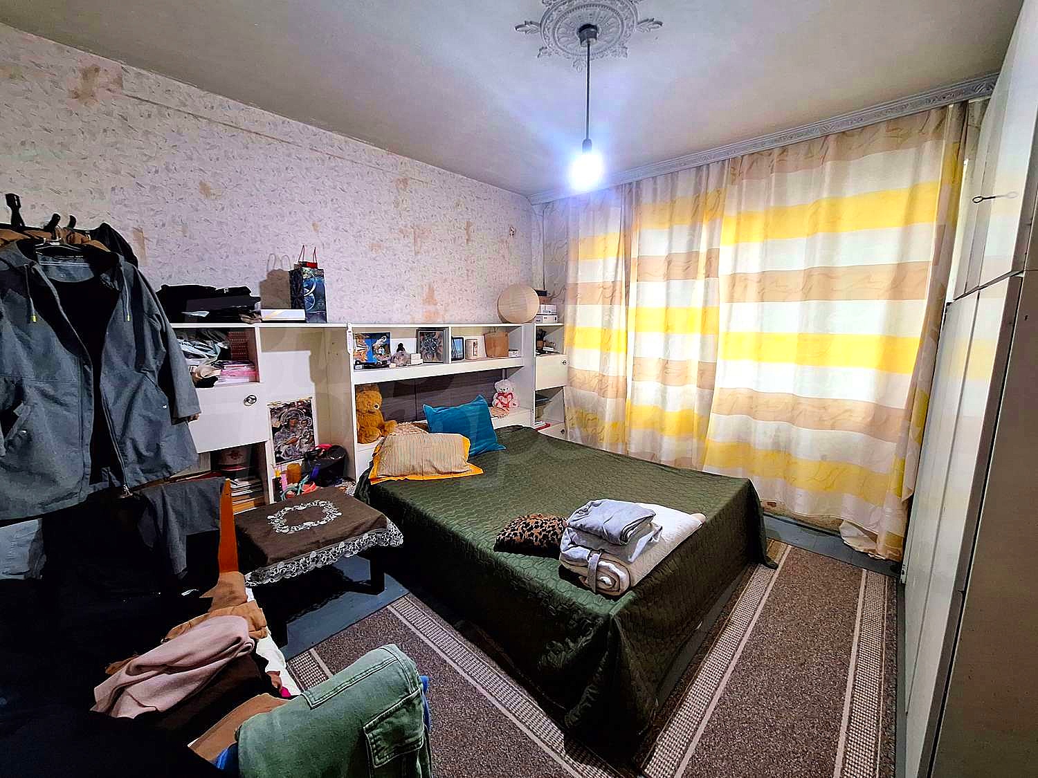 Gallery Picture 9