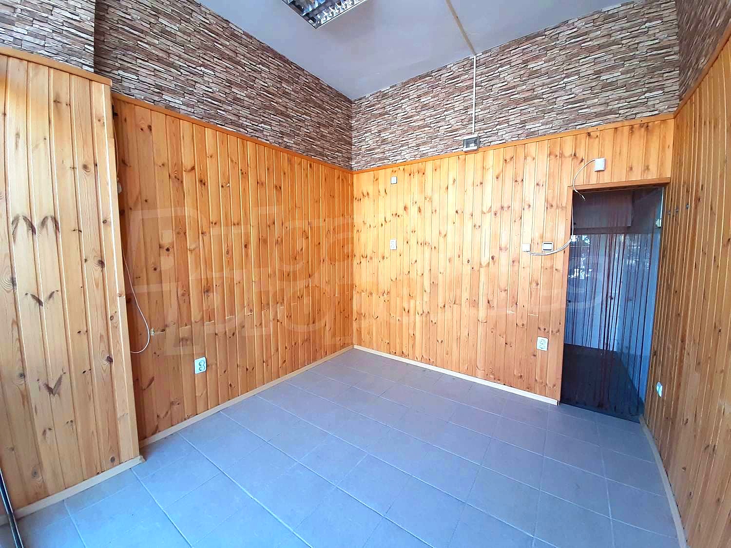 Gallery Picture 2
