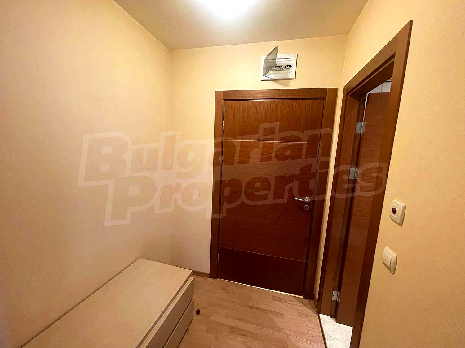 Gallery Picture 6