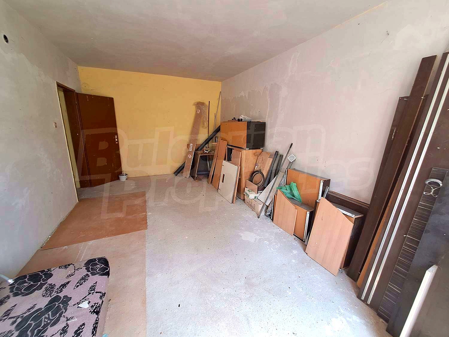 Gallery Picture 4