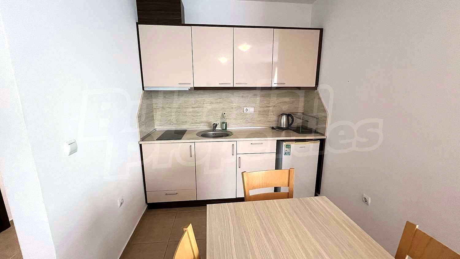 Gallery Picture 5