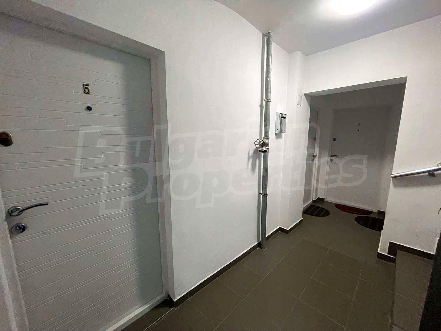 Gallery Picture 13