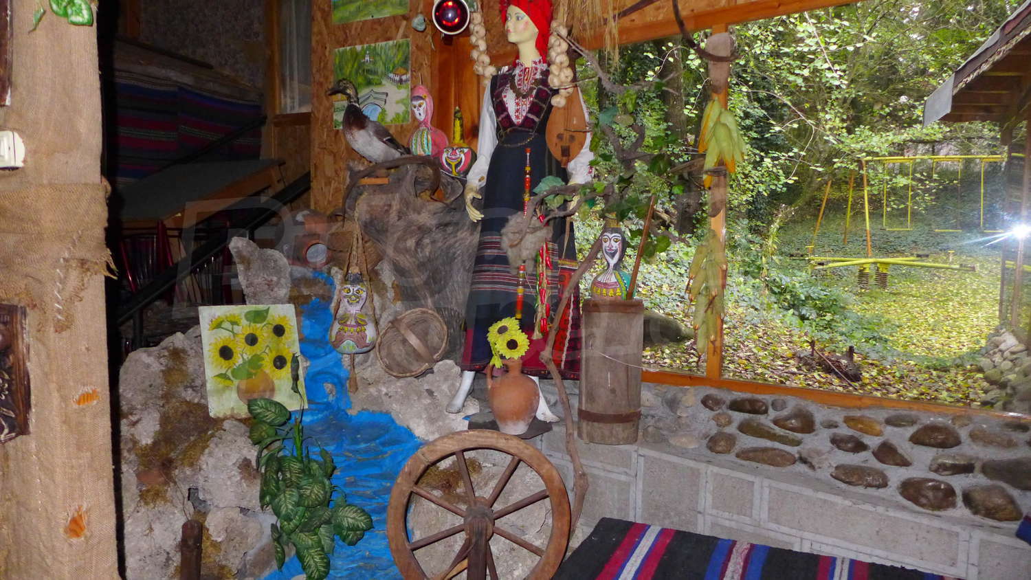 Gallery Picture 10