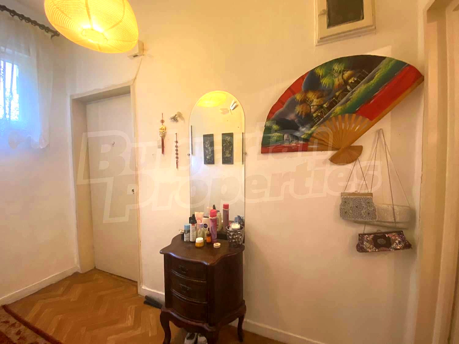 Gallery Picture 13