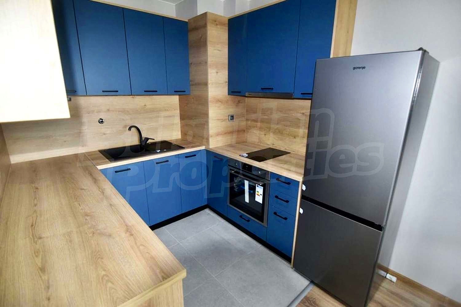 Gallery Picture 2