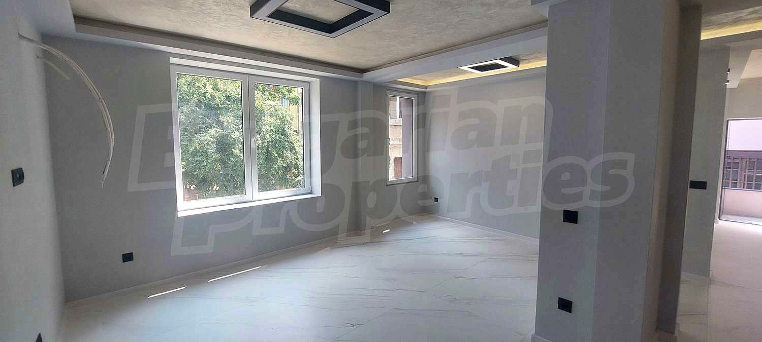 Gallery Picture 3
