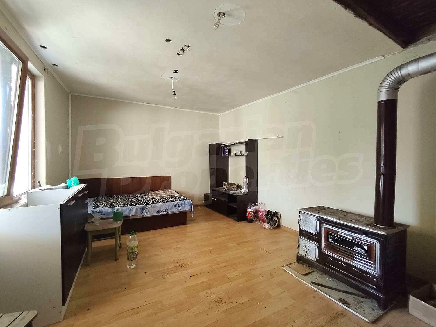 Gallery Picture 3