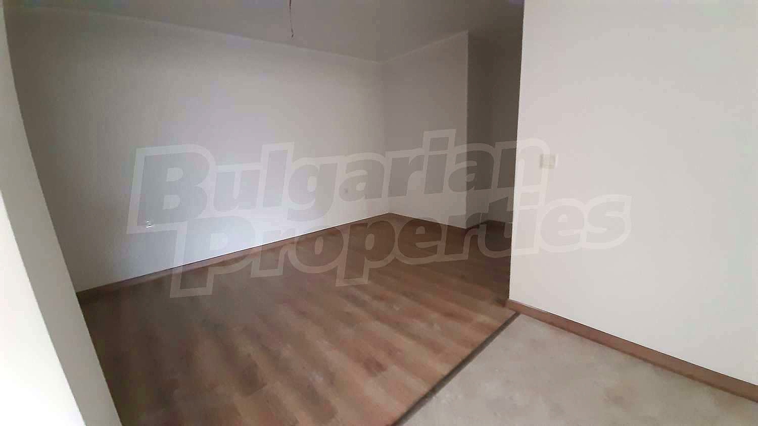 Gallery Picture 11
