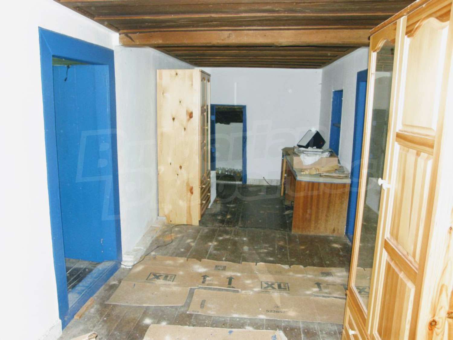Gallery Picture 10