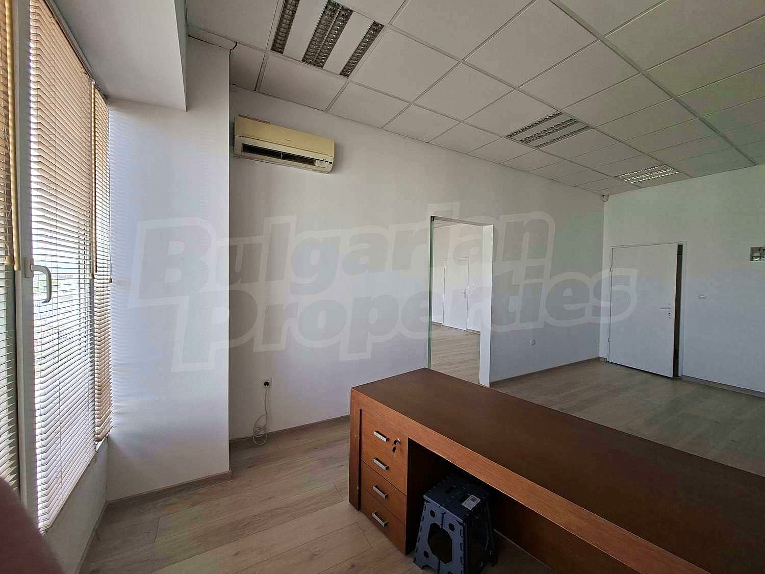 Gallery Picture 3