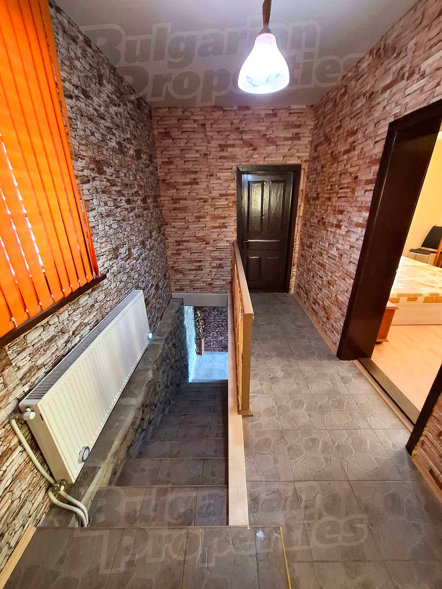 Gallery Picture 24