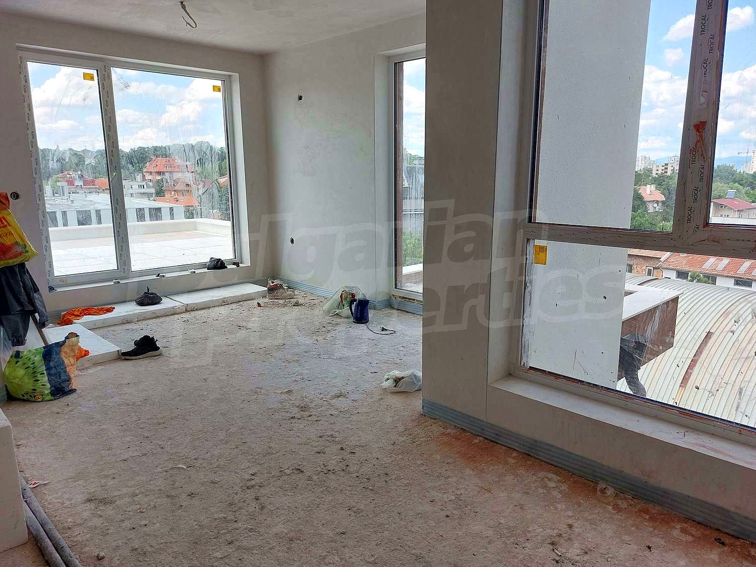 Gallery Picture 2
