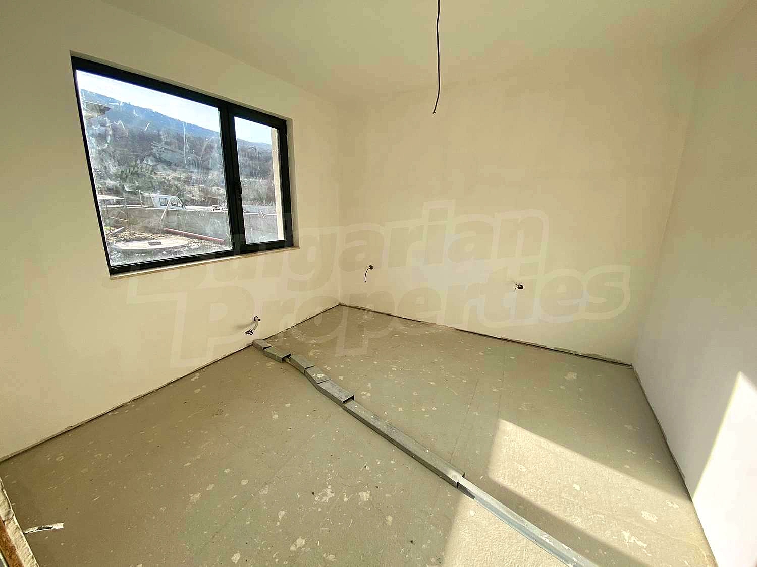 Gallery Picture 12