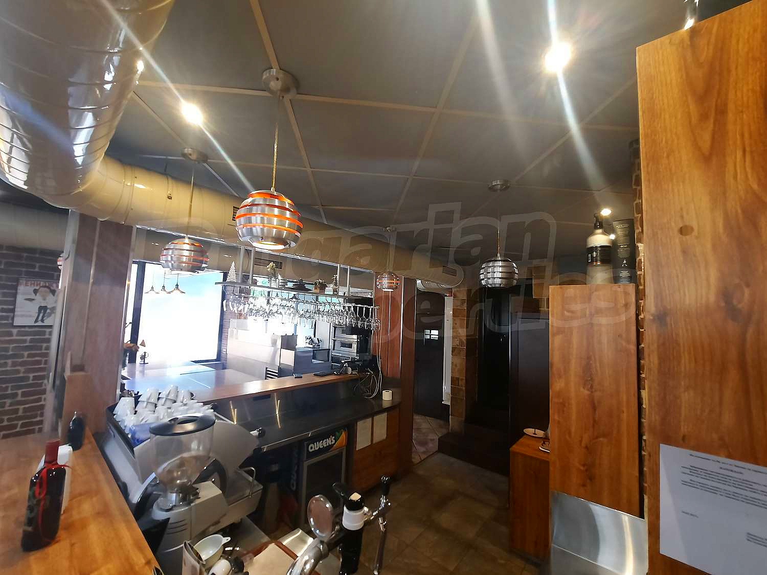 Gallery Picture 4