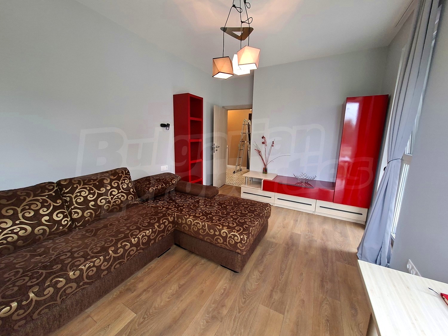 Gallery Picture 19