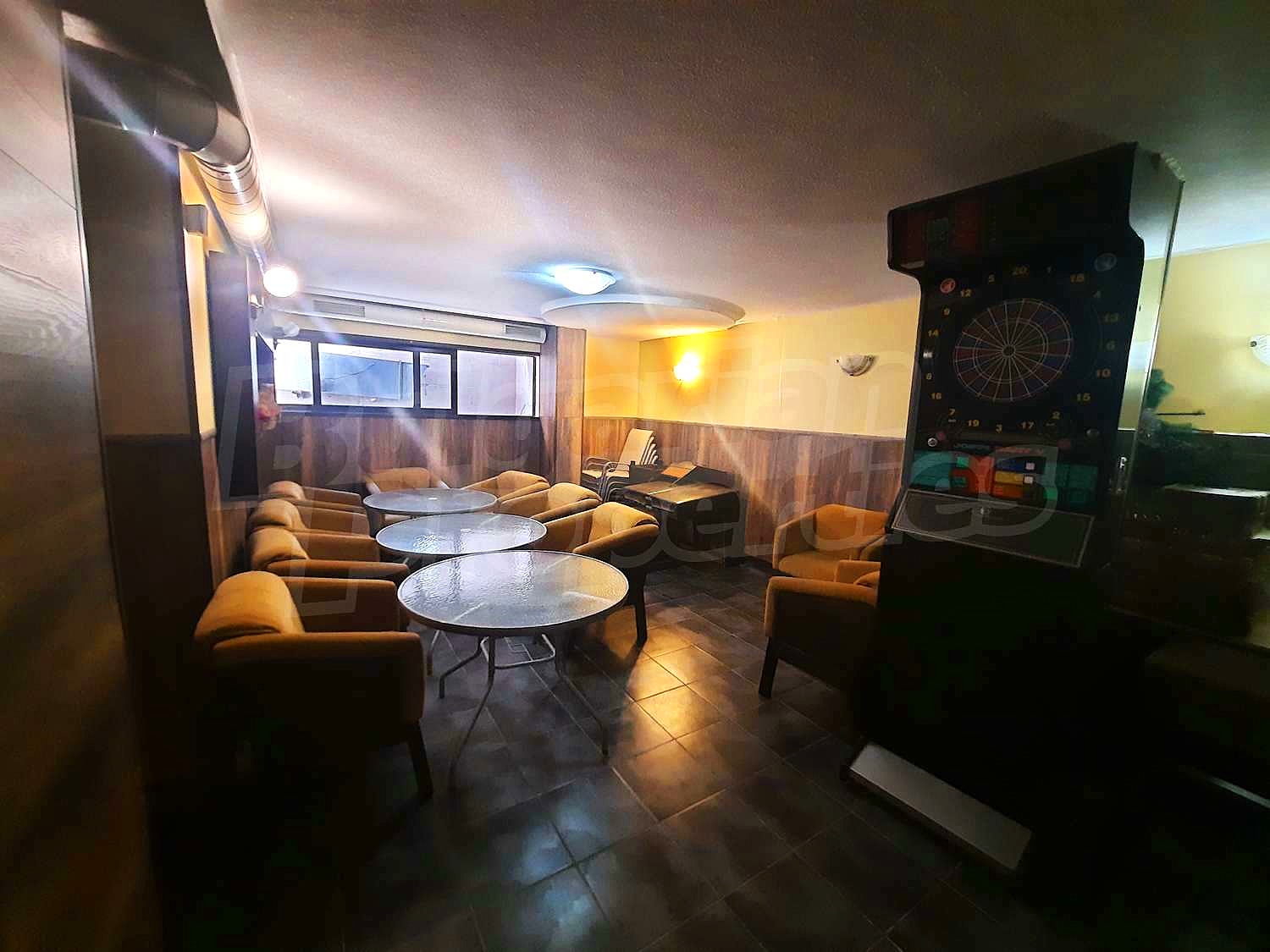 Gallery Picture 15