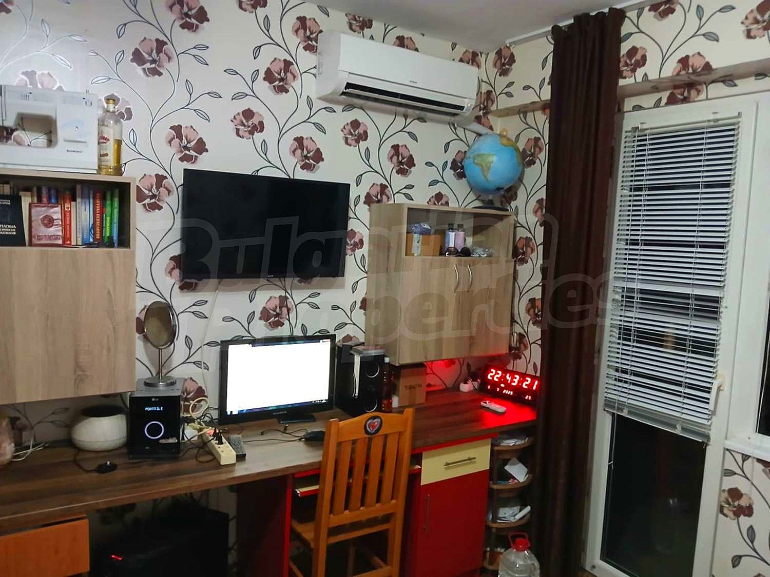 Gallery Picture 3