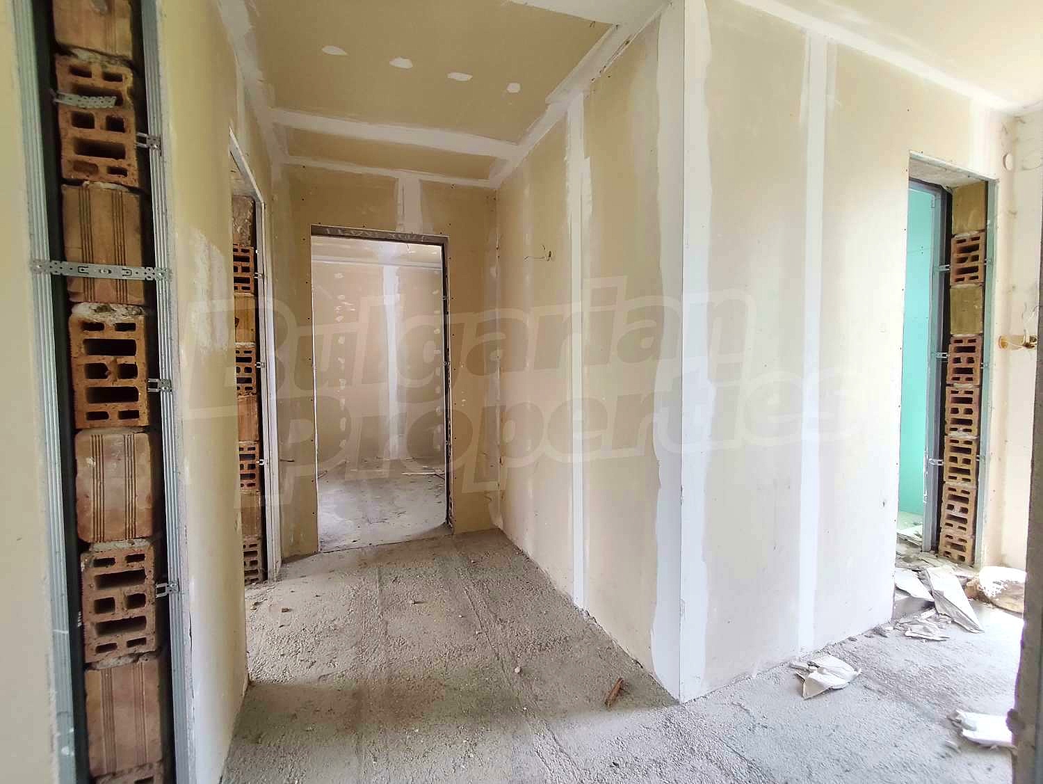 Gallery Picture 17
