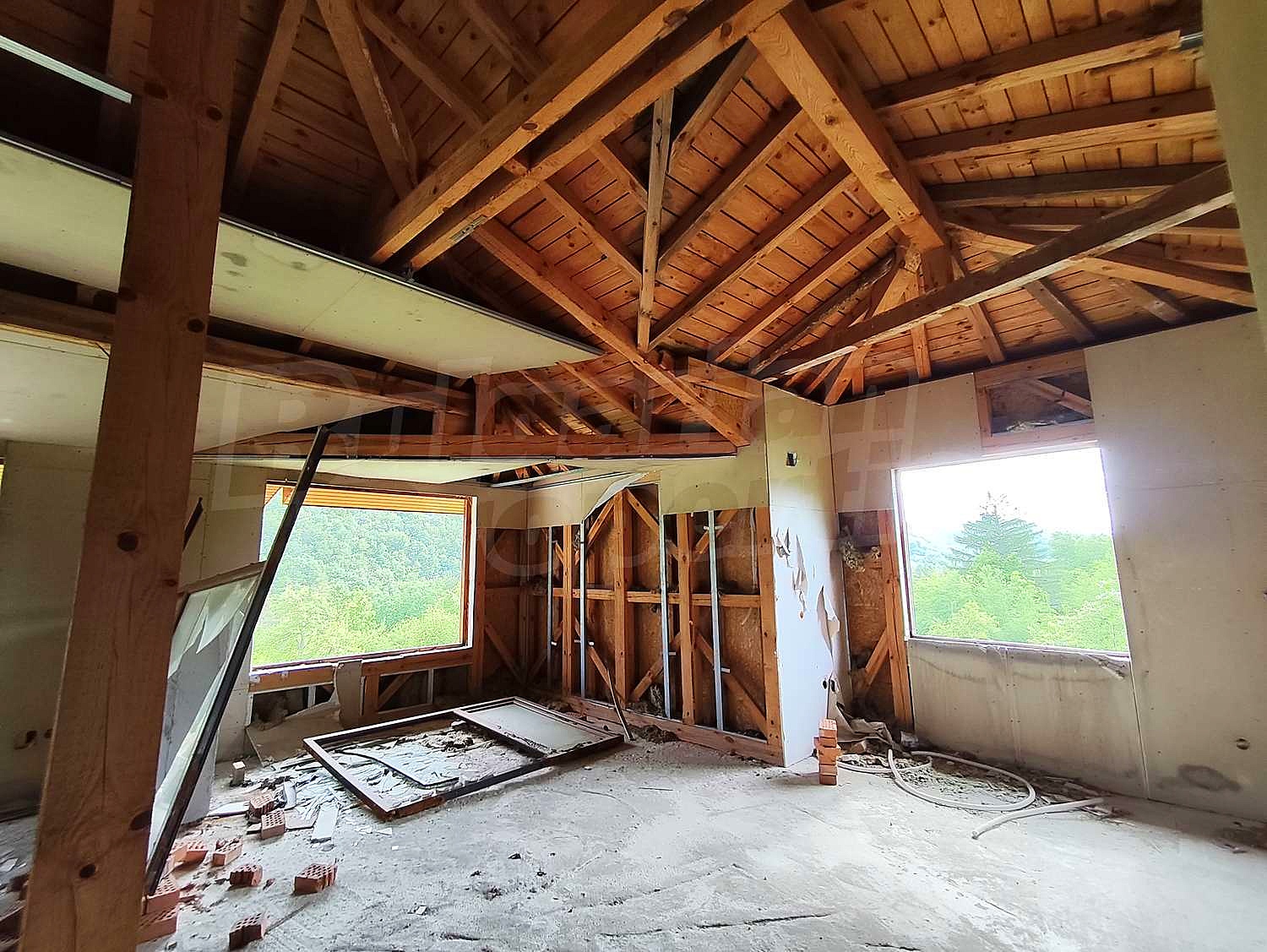 Gallery Picture 15