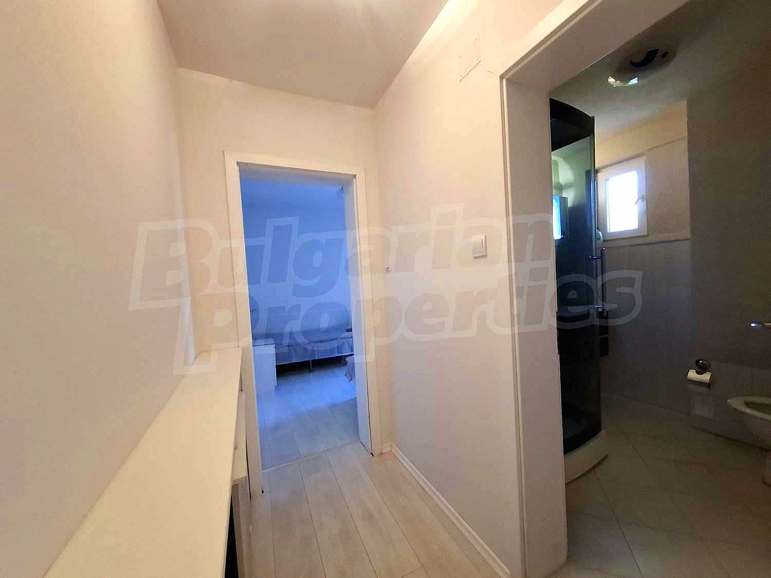 Gallery Picture 45