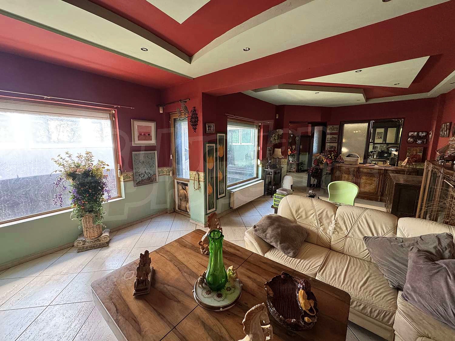 Gallery Picture 5