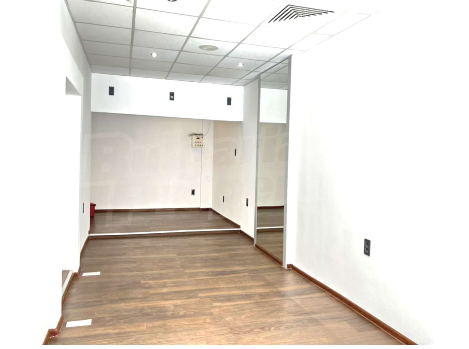 Gallery Picture 2