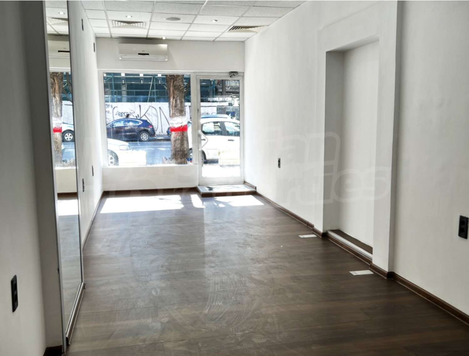 Gallery Picture 3