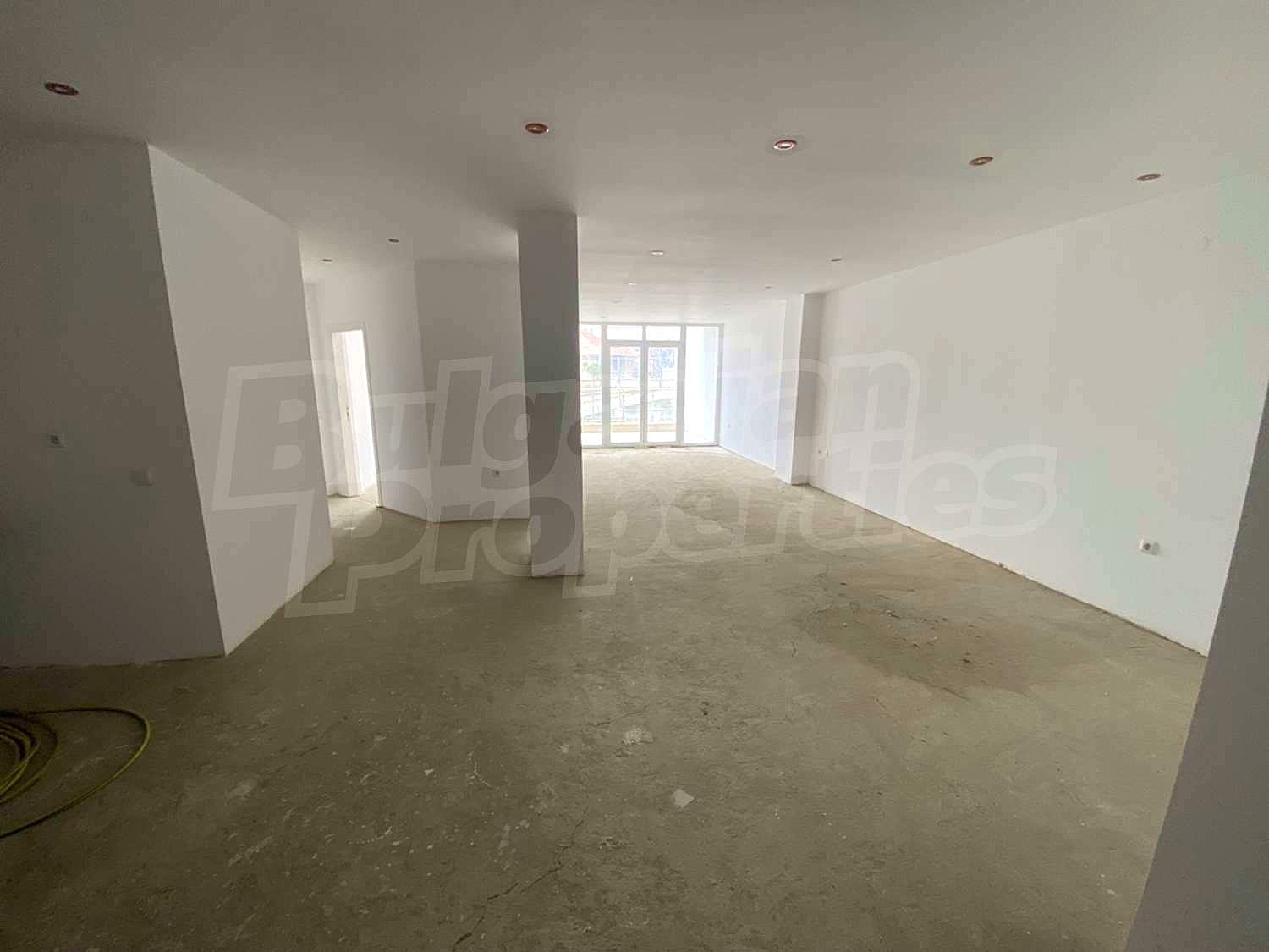 Gallery Picture 6